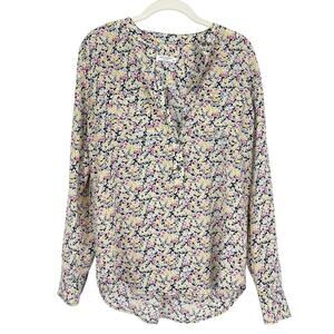 Equipment Femme Micro Floral Print Collarless Blouse Pink Multi in a Size Small